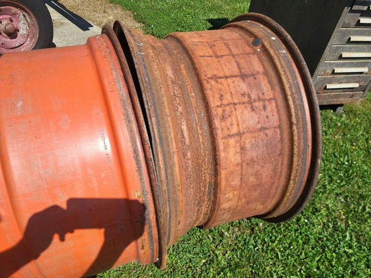 (2)-21"-wide-x-36"-tall-rims-w/10-bolt-pattern-image-9