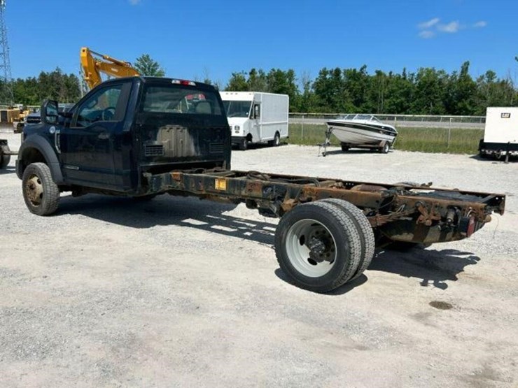 2016-ford-f550-xl-image-7