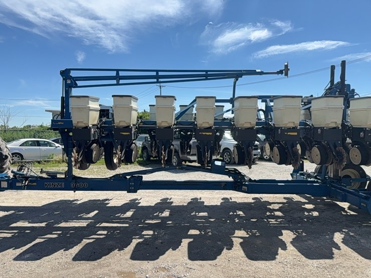 kinze-3600-image-2