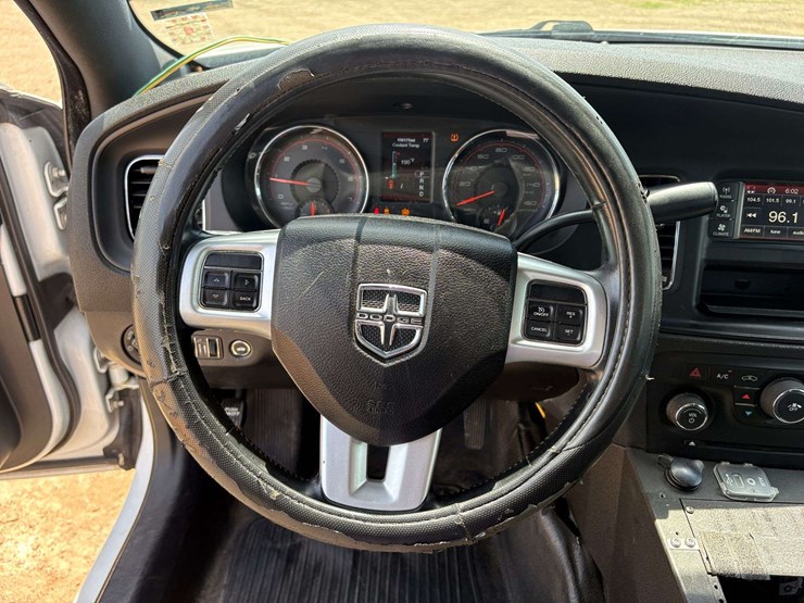 2012-dodge-charger-rwd-4-door-police-sedan-(158,175-miles)-image-13