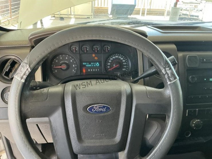 2010-ford-f150-image-17
