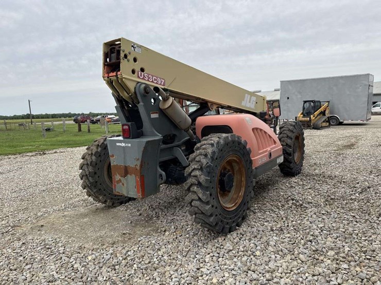 2007-jlg-g6-42a-image-5