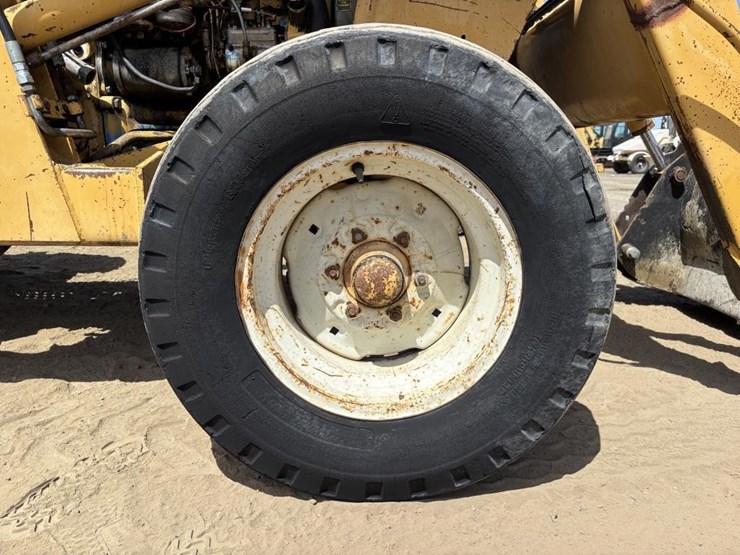 ford-tractor-image-26