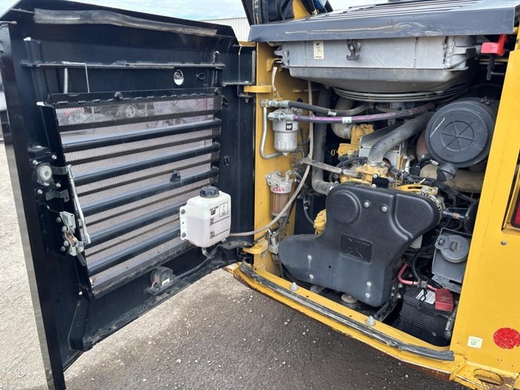 caterpillar-299d2-image-33