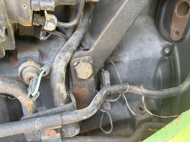 john-deere-5220-image-56