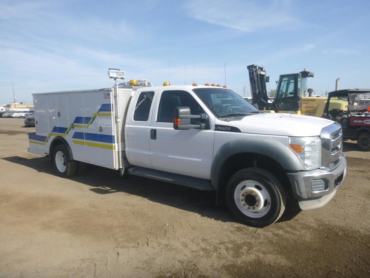 2012-ford-f550-image-2