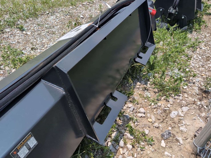 wolverine-skid-steer-72"-tiller-image-3