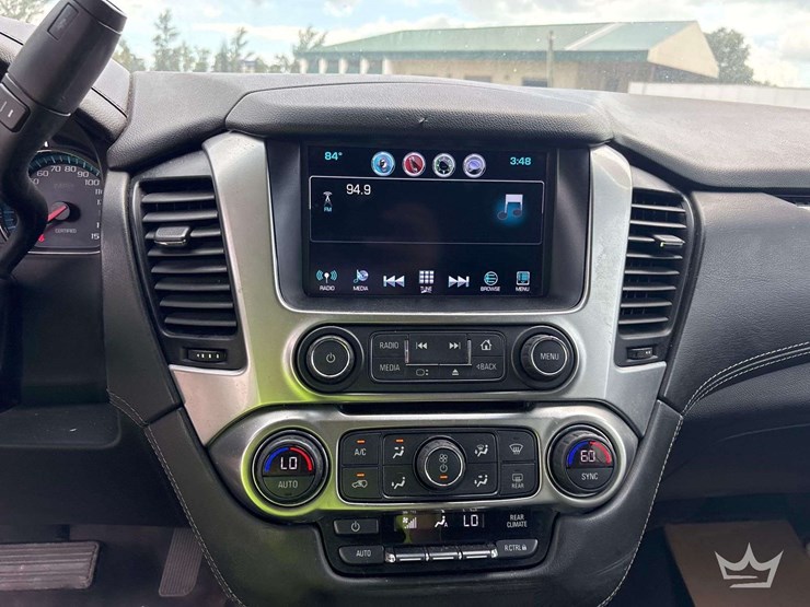 2020-chevrolet-tahoe-image-14