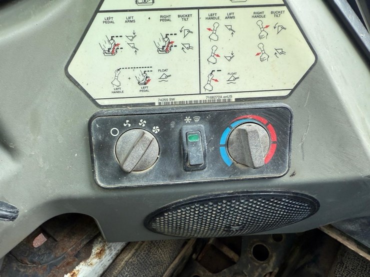 bobcat-t450-image-27