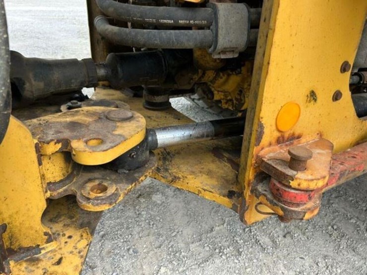 2016-caterpillar-938k-image-57