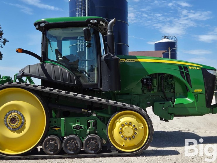 2013-john-deere-8360rt-image-4