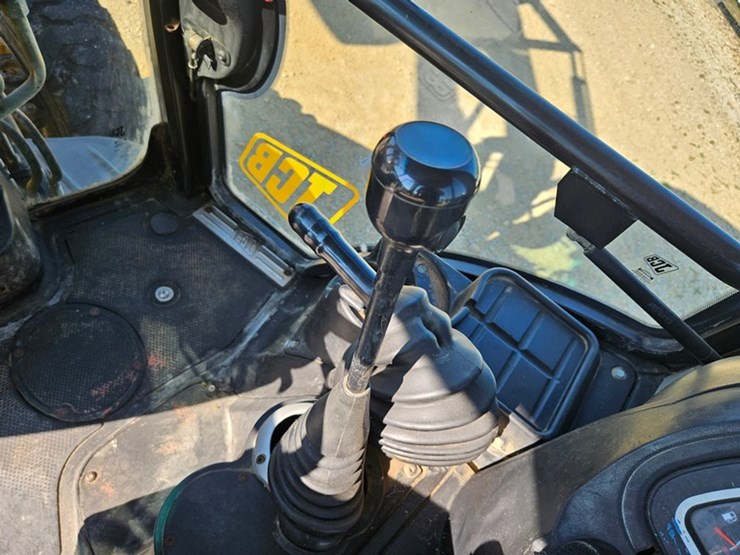 jcb-3cx-eco-image-42