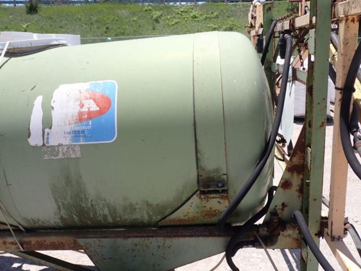 calsa-280-gal-tow-behind-sprayer-image-35