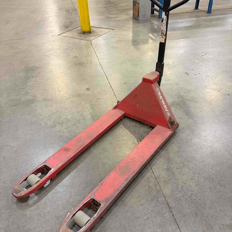 Manual Pallet Jack