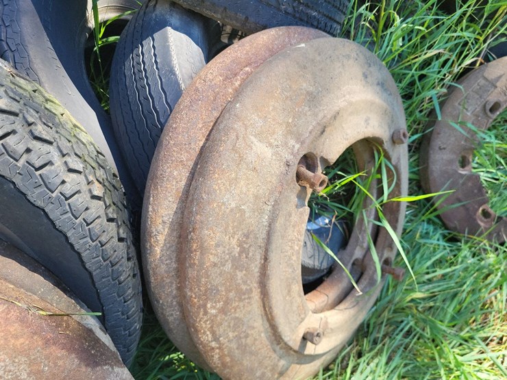 (1)-pair-of-oliver-wheel-weights-image-5