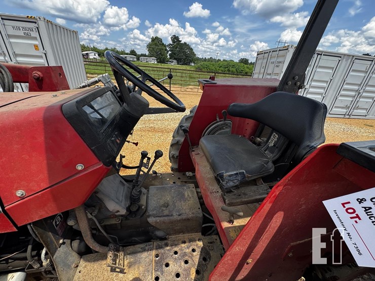 massey-ferguson-393-image-7