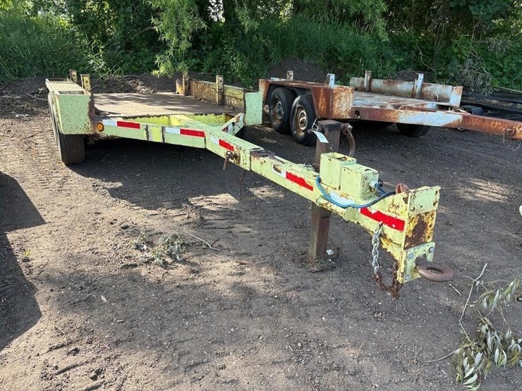 2001-butler-102"-x-65"-tandem-trailer-image-1