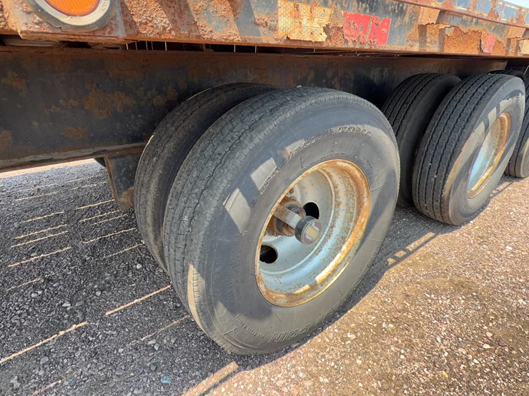 2016-dct-830gs38-gooseneck-trailer-image-19