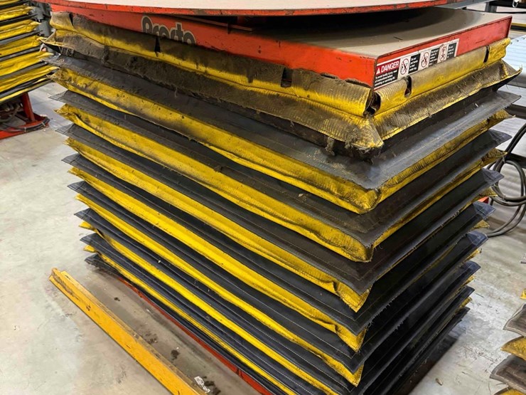 lee-l36-30-electric-hydraulic-scissor-lift-image-1
