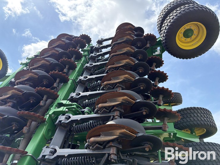2023-john-deere-n560-image-20