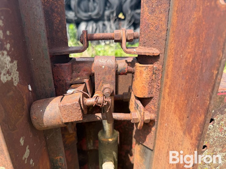 cherokee-hydraulic-post-driver-image-14