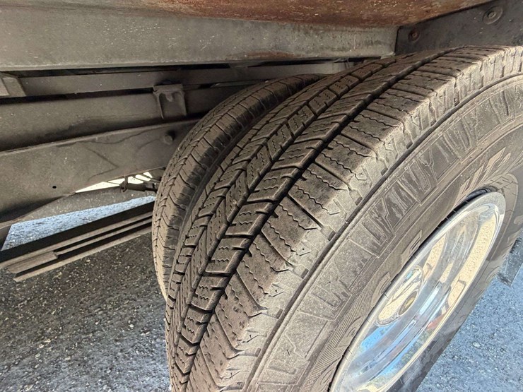 2010-freightliner-sprinter-3500-image-36