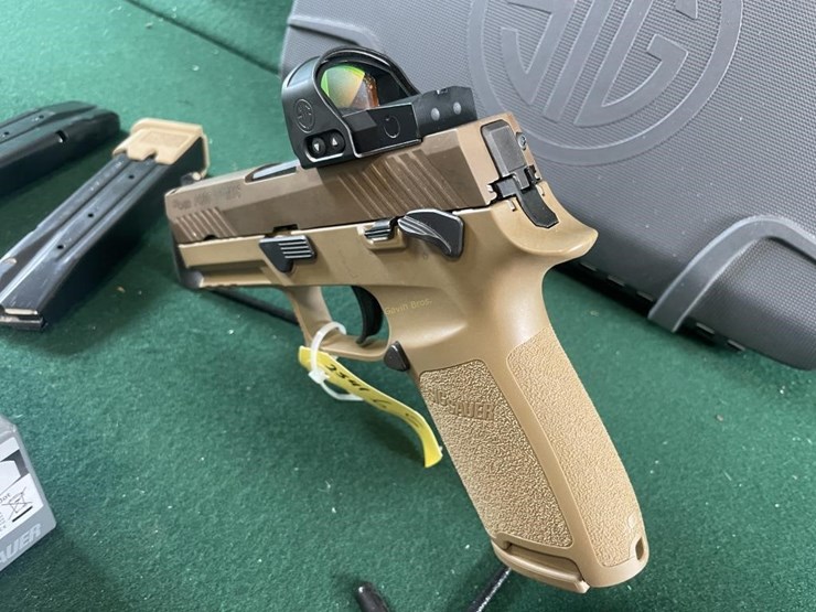 sig-sauer-p320-m18-9mm-pistol-image-4