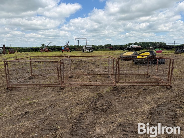 small-livestock-pens-image-2