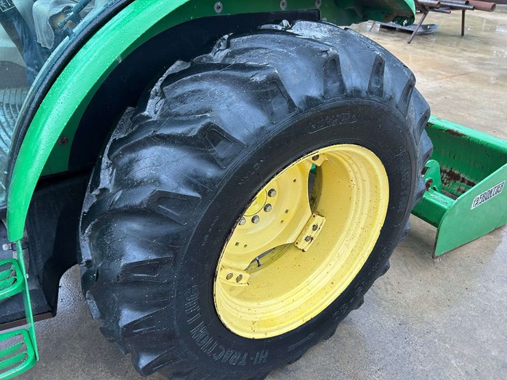 2012-john-deere-5101e-image-29