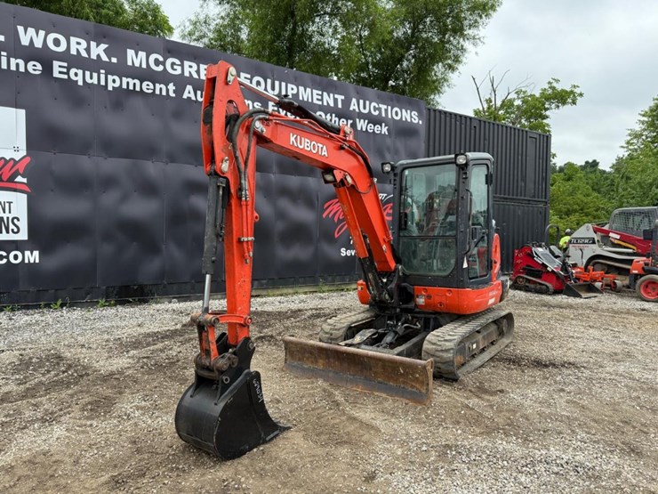 kubota-kx040-4-image-7