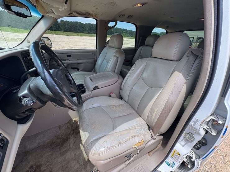 2006-gmc-yukon-image-13