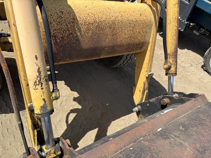 ford-tractor-image-13