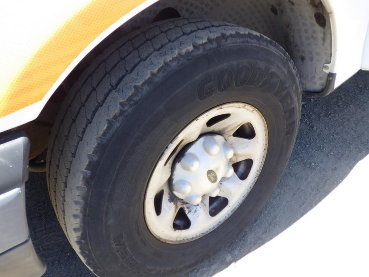 2004-ford-f150-image-11