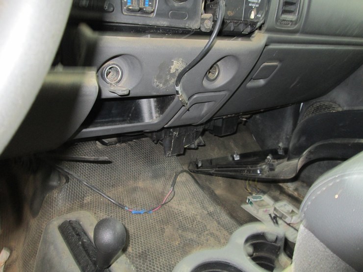 2006-chevrolet-2500hd-image-27