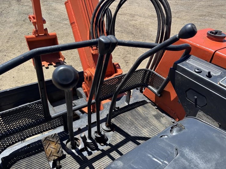 kubota-kh90-image-23