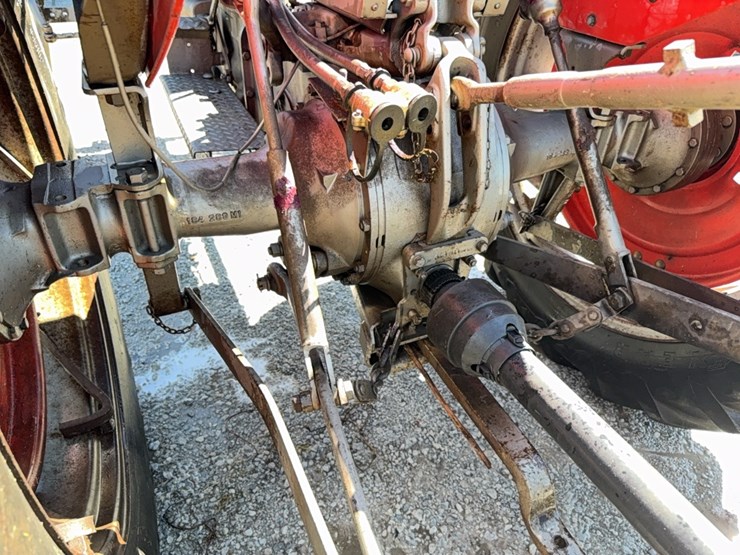 massey-ferguson-65-image-33