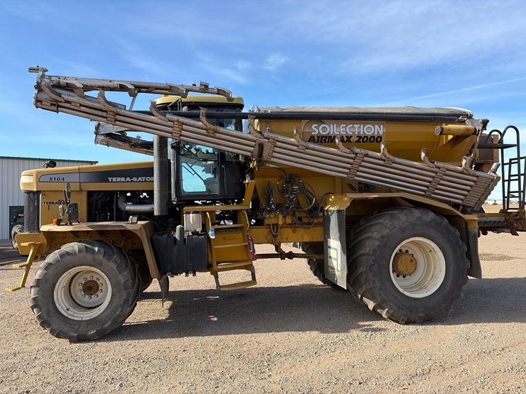 2006-agco-terragator-8104-image-6