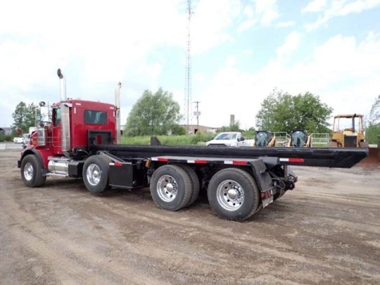 2012-kenworth-t800-image-8
