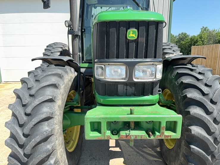 john-deere-7520-image-13