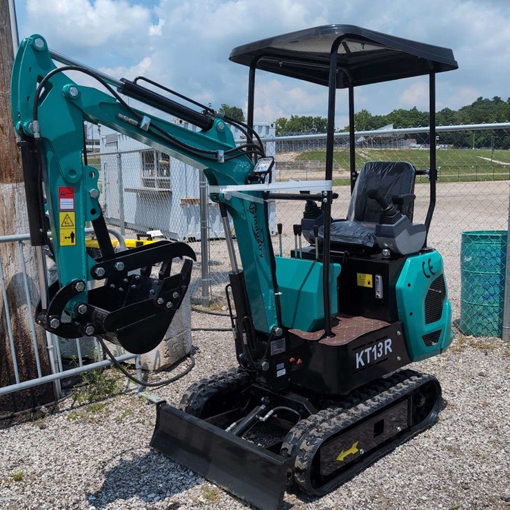 CFG Industries Mini Excavator - KT13R