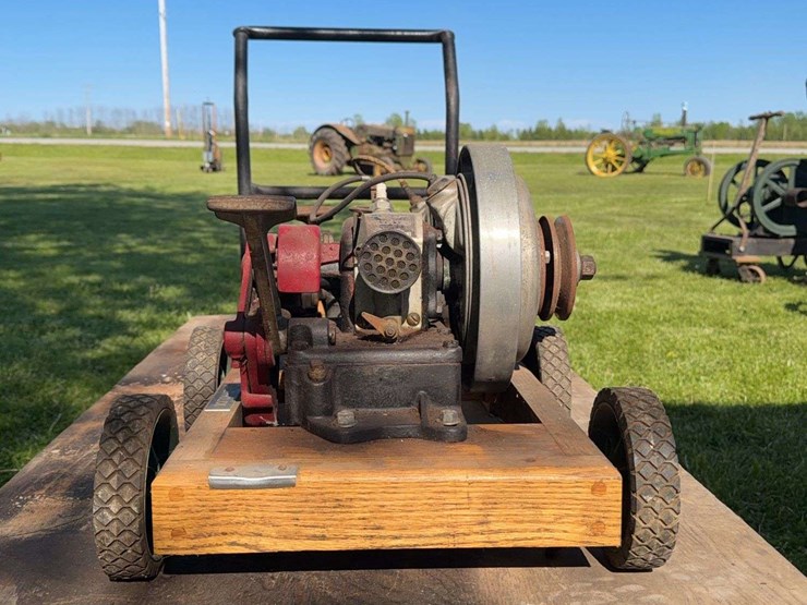 (2)-maytag-engines-image-4