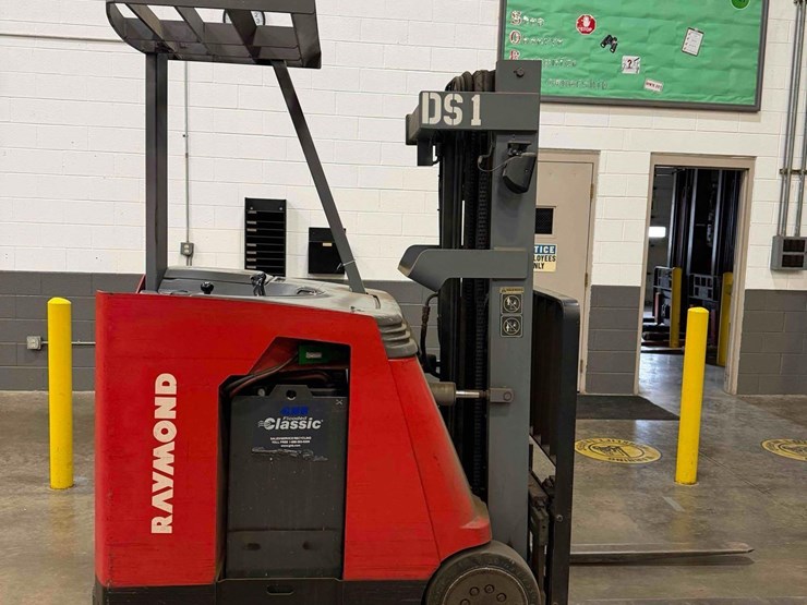 raymond-dss350tt-forklift-image-6