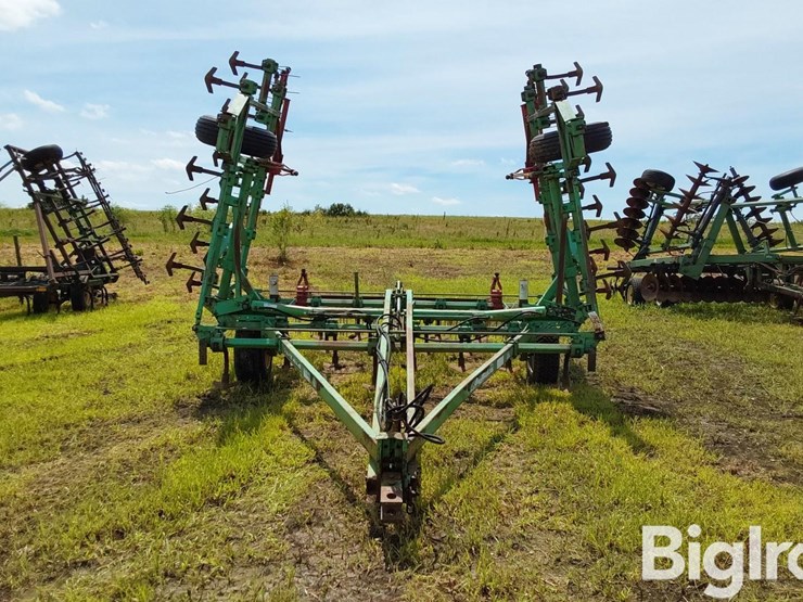 deutz-allis-27'-field-cultivator-image-2