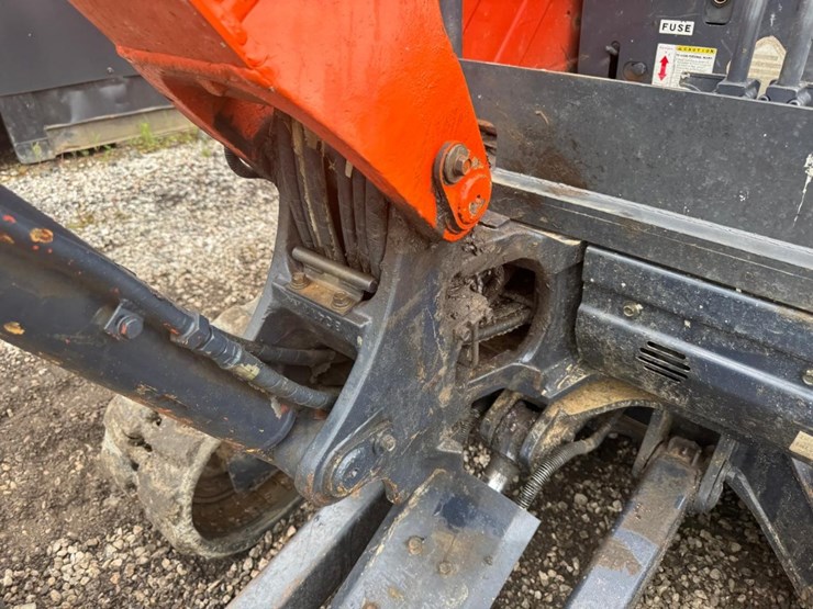 kubota-kx71-3-image-14