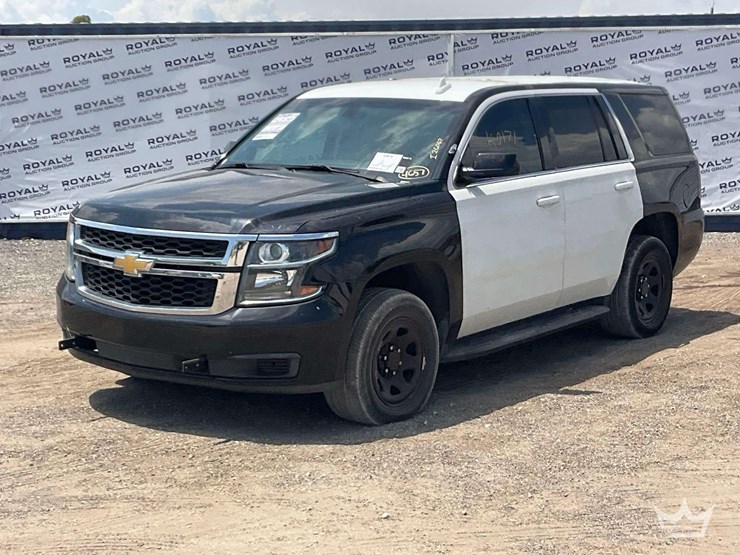 2019-chevrolet-tahoe-image-1