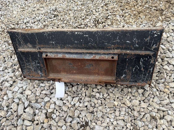 47-inch-bucket-attachment-image-3