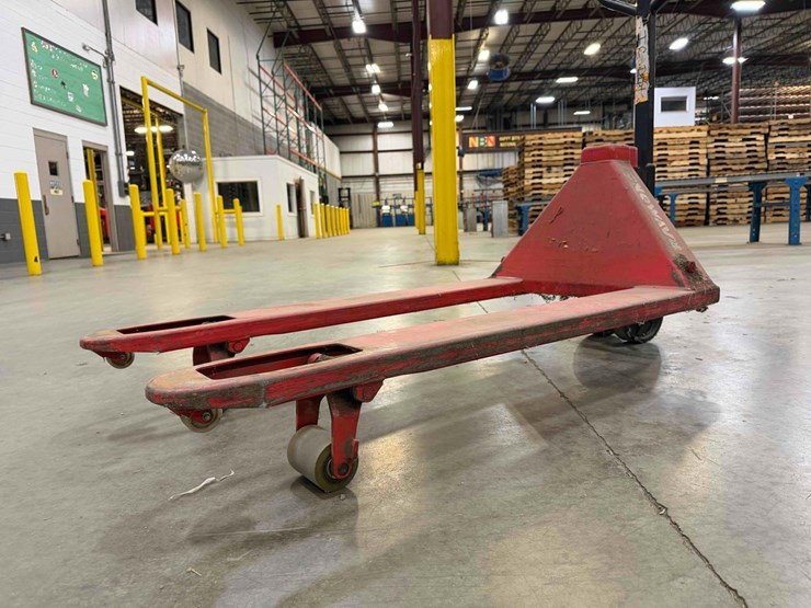 manual-pallet-jack-image-5