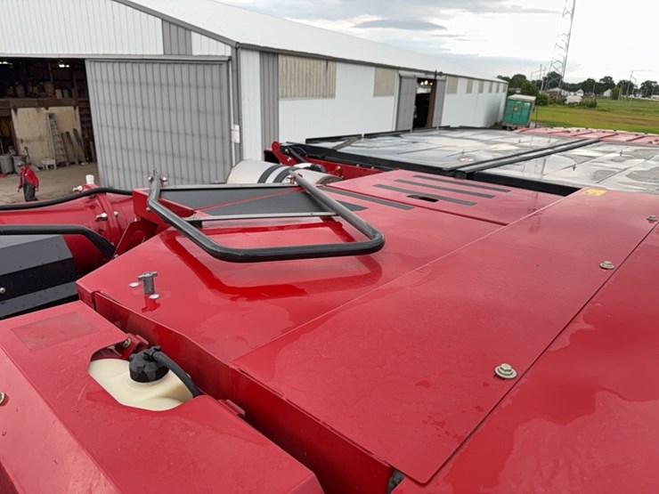 2022-case-ih-8250-image-53