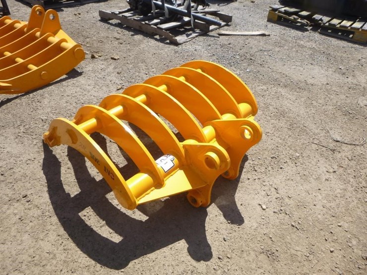 caterpillar-305-image-4