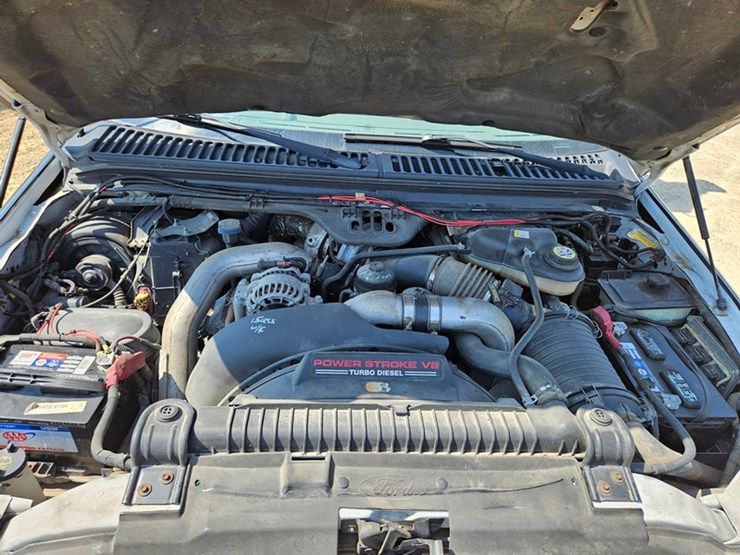 2003-ford-f550-image-8